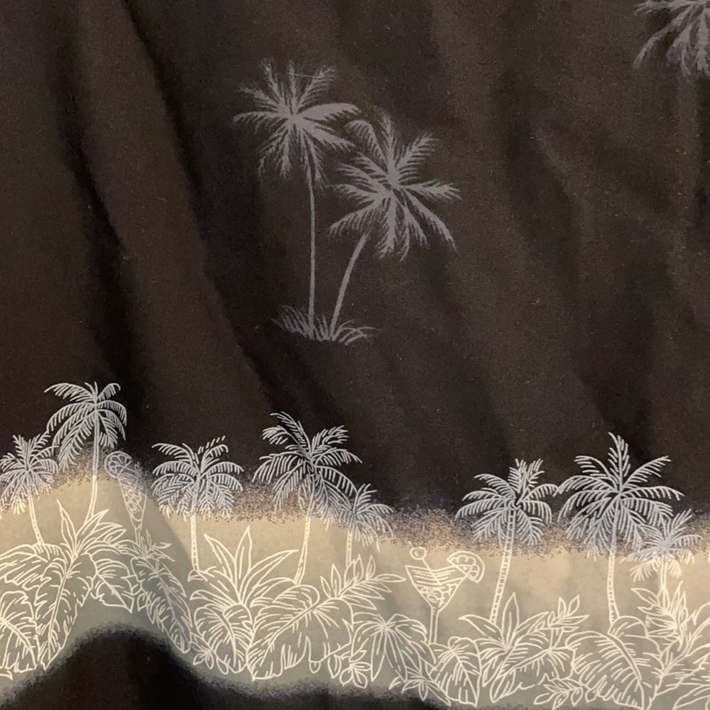Windham Pointe Men’s SZ L Tropical Button Down Short Sleeve Shirt Black/ White - Picture 7 of 11